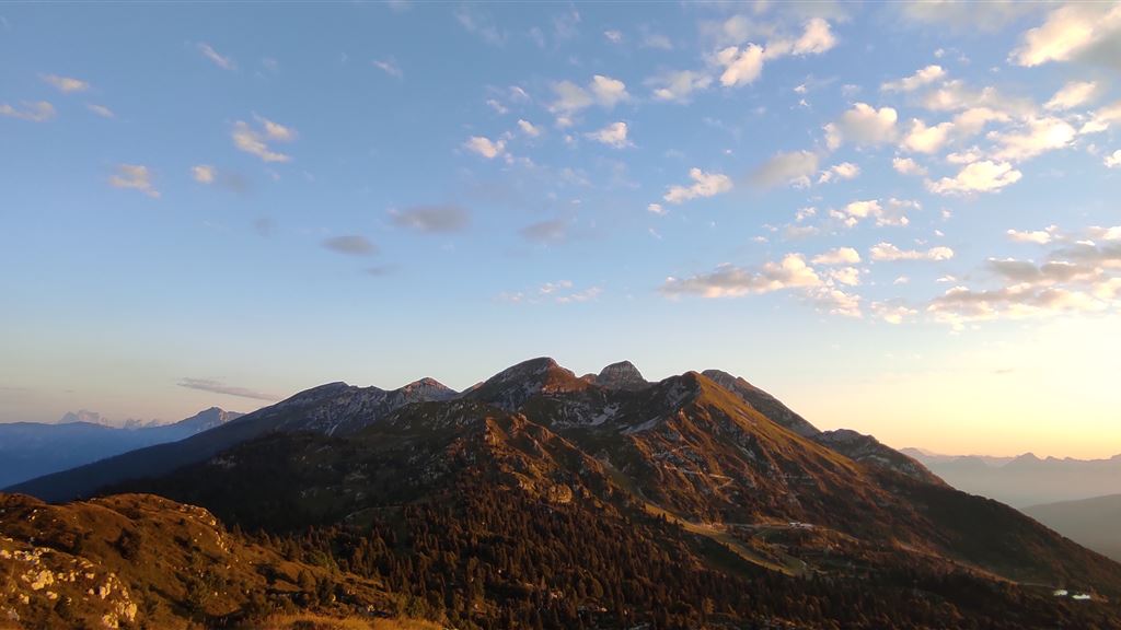 Il Monte Cjastelat.