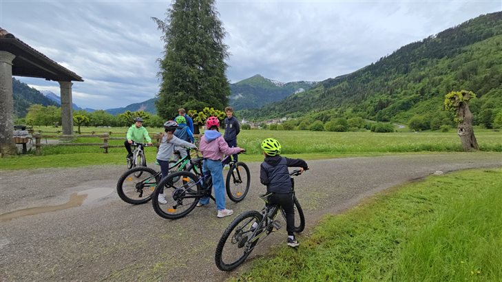 Pacchetto - CAMP "Vivere la montagna in famiglia, tra giochi, sport e natura" 2026